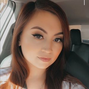 Meet your Posher, Krystina